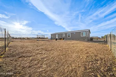 21735 W Montanoso Drive, Wittmann, AZ 85361 - Photo 28