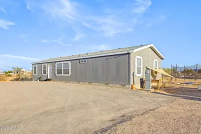 21735 W Montanoso Drive, Wittmann, AZ 85361 - Photo 2