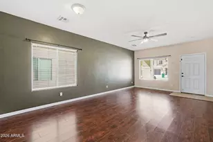 10726 E Wallflower Ln, Florence, AZ 85132 - Photo 2