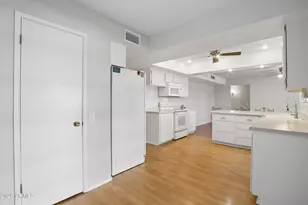 13219 W Marble Dr, Sun City West, AZ 85375 - Photo 14