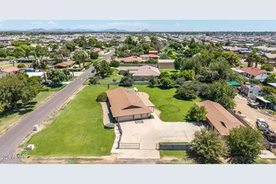 9239 W Marshall Avenue, Glendale, AZ 85305 - Photo 4