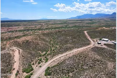 3Xx W Lonely Dove Pl -- #11, Huachuca City, AZ 85616 - Photo 1