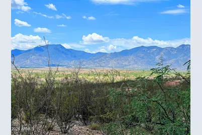 3Xx W Lonely Dove Pl -- #11, Huachuca City, AZ 85616 - Photo 8