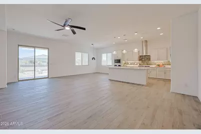 18119 W Silverwood Drive, Goodyear, AZ 85338 - Photo 6