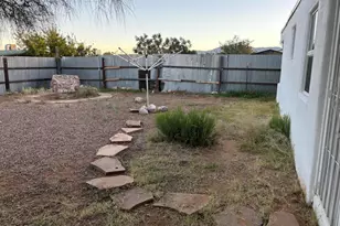 119 E 4th St, Bowie, AZ 85605 - Photo 1
