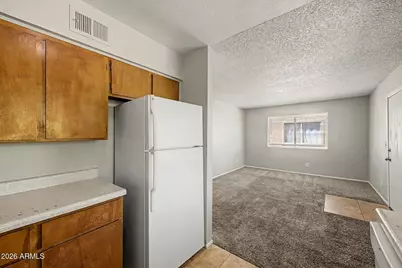737 W 1st Avenue #Apt 201, Mesa, AZ 85210 - Photo 8