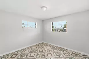 2231 W Orangewood Ave, Phoenix, AZ 85021 - Photo 20