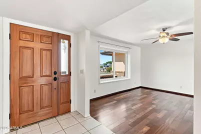 5362 E Dolphin Avenue, Mesa, AZ 85206 - Photo 8