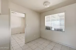 2743 W Ocotillo Rd, Phoenix, AZ 85017 - Photo 14