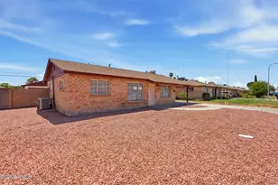 2743 W Ocotillo Rd, Phoenix, AZ 85017 - Photo 2