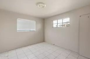 2743 W Ocotillo Rd, Phoenix, AZ 85017 - Photo 24
