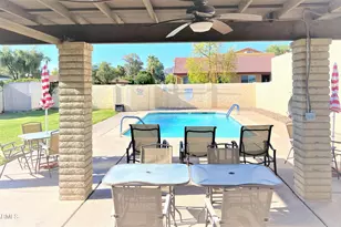 8 W Griswold Rd, Phoenix, AZ 85021 - Photo 20