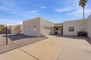 1849 S Pecos Dr, Casa Grande, AZ 85194 - Photo 4