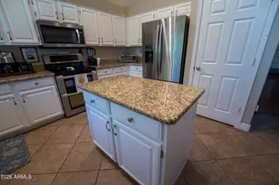 324 E Arabian Dr, Gilbert, AZ 85296 - Photo 8