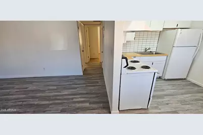 9222 N 35th Avenue #3, Phoenix, AZ 85051 - Photo 4