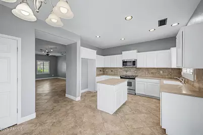 372 E Goldmine Court, San Tan Valley, AZ 85140 - Photo 14