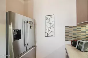 1 E Lexington Ave, Phoenix, AZ 85012 - Photo 16