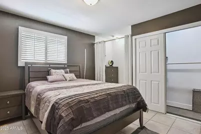 8046 E Oak Street, Scottsdale, AZ 85257 - Photo 8