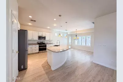42504 W Abbey Road, Maricopa, AZ 85138 - Photo 2