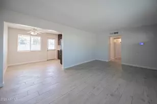 6637 E Wilshire Dr, Scottsdale, AZ 85257 - Photo 4