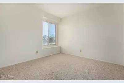 9422 S 43rd Place, Phoenix, AZ 85044 - Photo 16