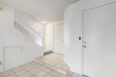 9422 S 43rd Place, Phoenix, AZ 85044 - Photo 4