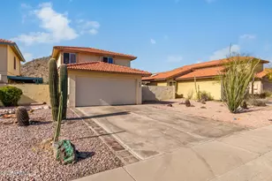 9422 S 43rd Pl, Phoenix, AZ 85044 - Photo 2