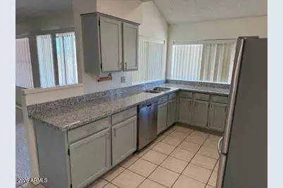 9422 S 43rd Place, Phoenix, AZ 85044 - Photo 10