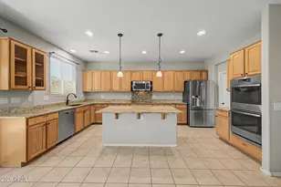 3025 W T Ryan Ln, Phoenix, AZ 85041 - Photo 4