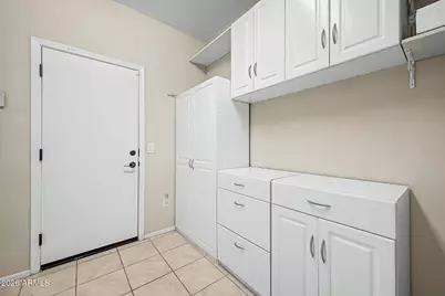 3025 W T Ryan Lane, Phoenix, AZ 85041 - Photo 22