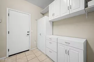 3025 W T Ryan Ln, Phoenix, AZ 85041 - Photo 22