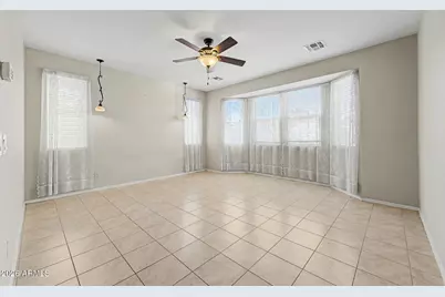 3025 W T Ryan Lane, Phoenix, AZ 85041 - Photo 10