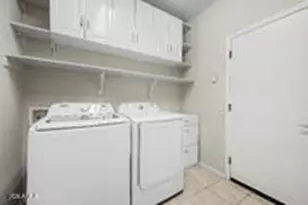 3025 W T Ryan Ln, Phoenix, AZ 85041 - Photo 22