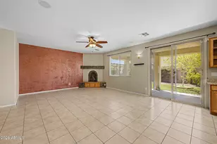 3025 W T Ryan Ln, Phoenix, AZ 85041 - Photo 8