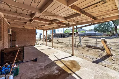 13607 N 21st Place, Phoenix, AZ 85029 - Photo 34