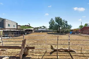 13607 N 21st Pl, Phoenix, AZ 85029 - Photo 36