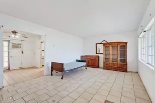 13607 N 21st Pl, Phoenix, AZ 85029 - Photo 10