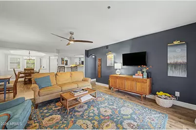 5104 N 32nd Street #123, Phoenix, AZ 85018 - Photo 4