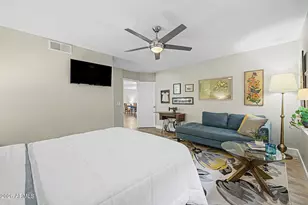 5104 N 32nd St, Phoenix, AZ 85018 - Photo 14