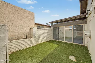 8711 E Latham Street, Scottsdale, AZ 85257 - Photo 30