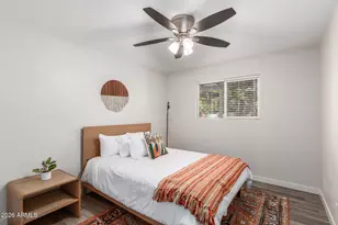 21 E Alameda Dr, Tempe, AZ 85282 - Photo 18