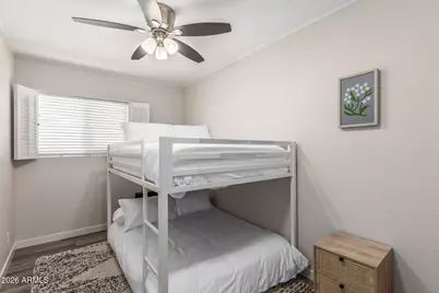 21 E Alameda Drive, Tempe, AZ 85282 - Photo 16
