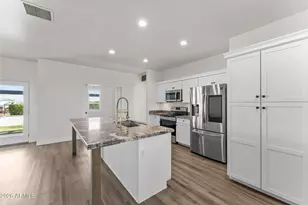 21015 W White Feather Ln, Wittmann, AZ 85361 - Photo 28