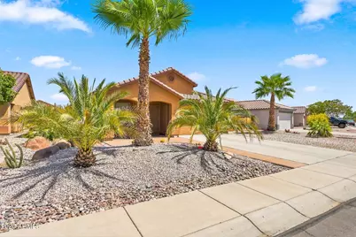 15618 W Port Au Prince Lane, Surprise, AZ 85379 - Photo 2