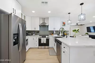 4234 E Winnetka Drive, Phoenix, AZ 85044 - Photo 14