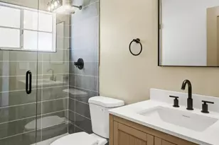 2201 E Campbell Ave, Phoenix, AZ 85016 - Photo 8