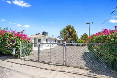 2201 E Campbell Avenue, Phoenix, AZ 85016 - Photo 14