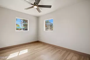 2201 E Campbell Ave, Phoenix, AZ 85016 - Photo 16