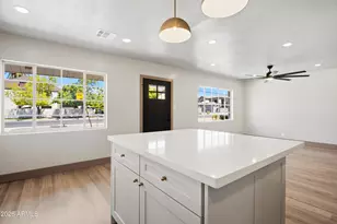 2201 E Campbell Ave, Phoenix, AZ 85016 - Photo 8