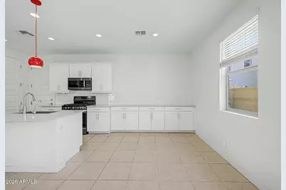 939 E Danbury Drive, Phoenix, AZ 85022 - Photo 10